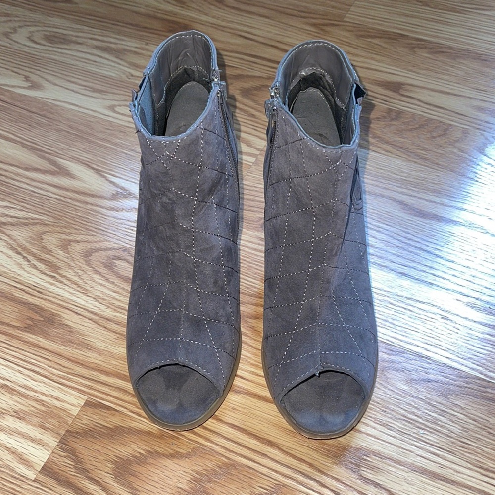 Quilted Peep Toe Booties